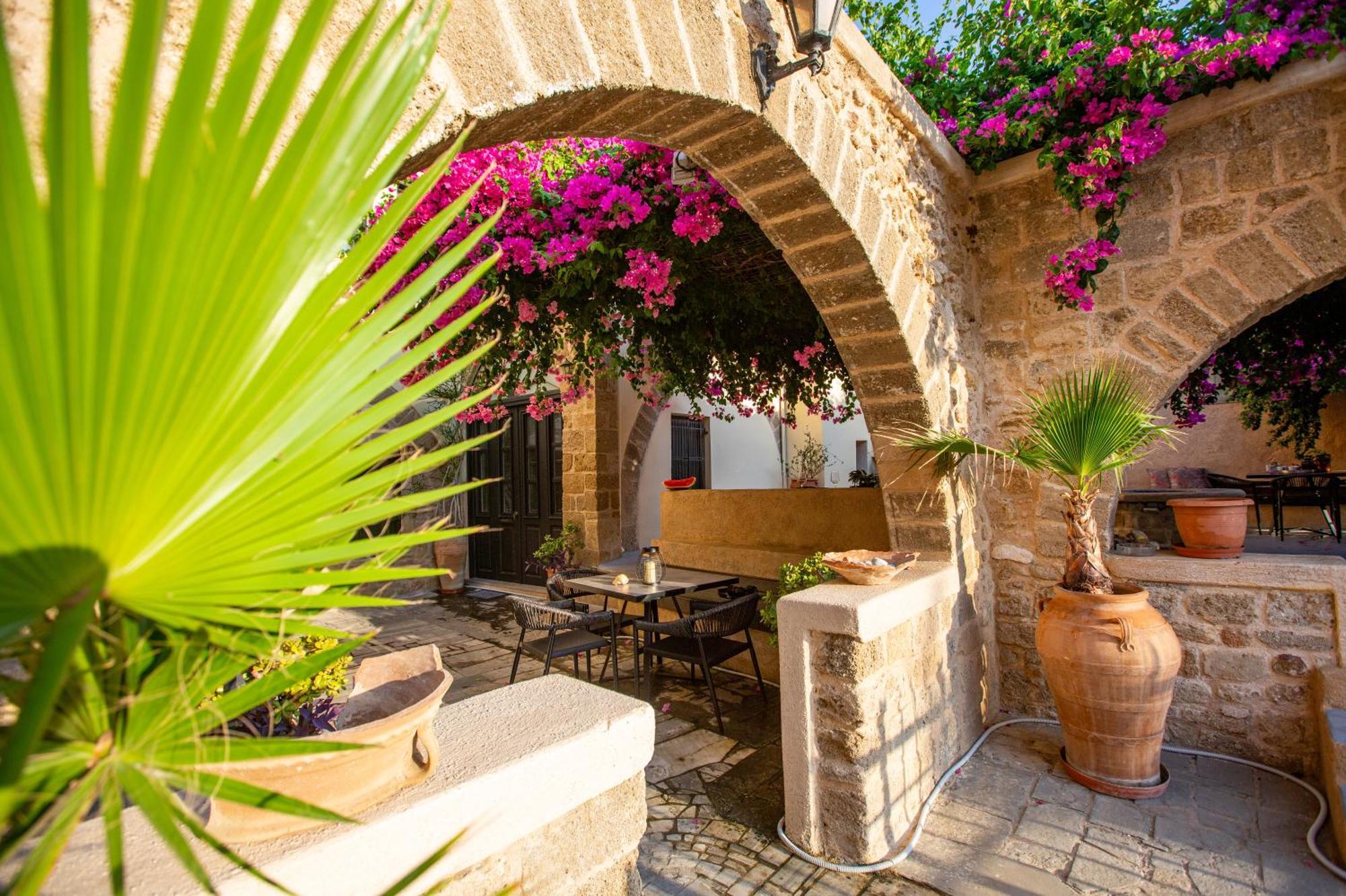 The Old Town House Apartment Rhodes City Exterior foto