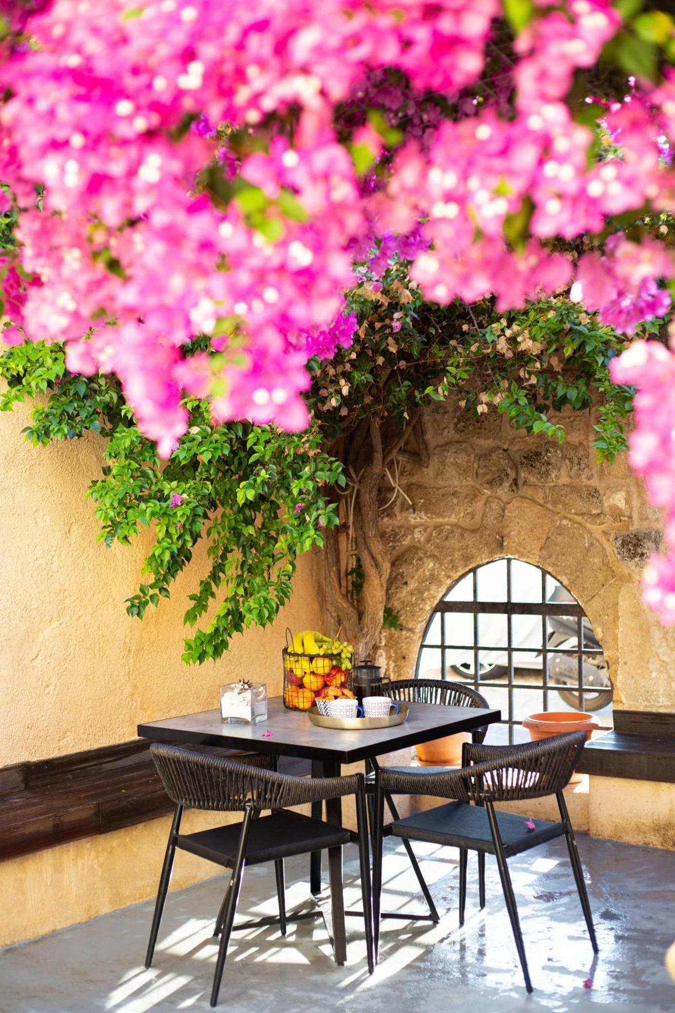 The Old Town House Apartment Rhodes City Exterior foto