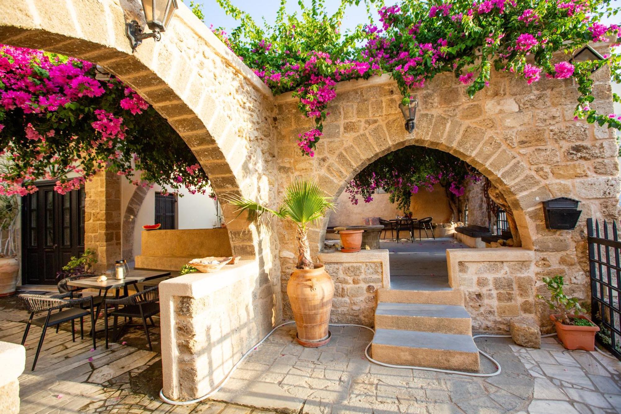 The Old Town House Apartment Rhodes City Exterior foto