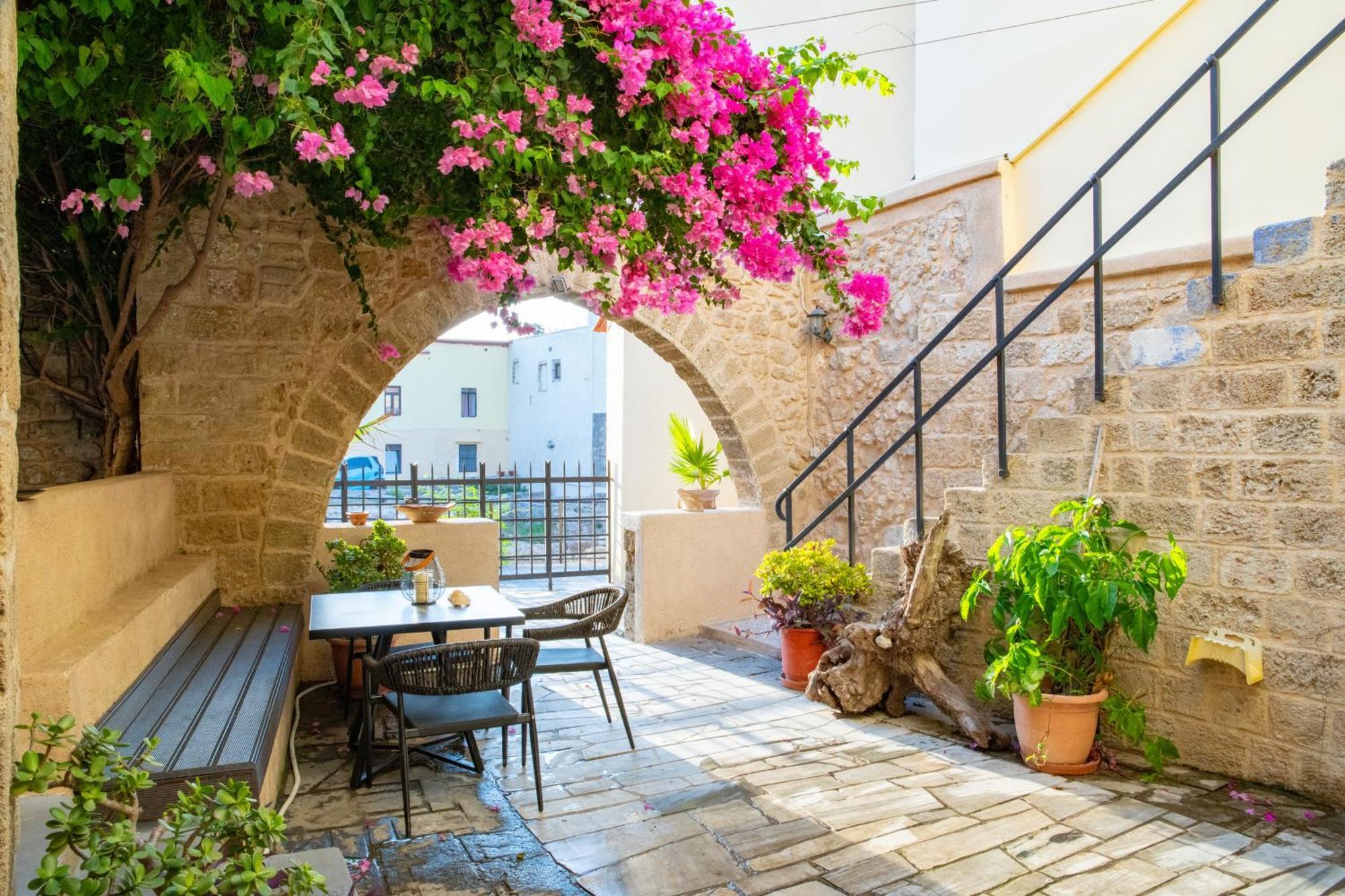 The Old Town House Apartment Rhodes City Exterior foto